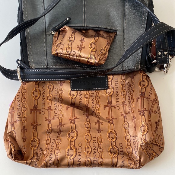 NWT Tignanello Leather Crossbody Pewter Shoulder Bag - Picture 8 of 16